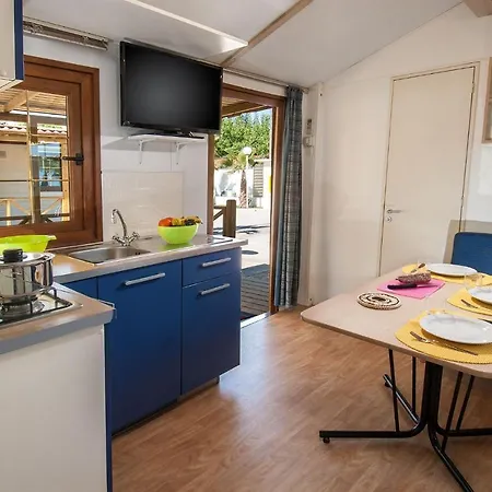 Campsite Camping Village Misano - Fronte Mare Misano Adriatico
